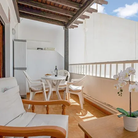Lovely Duplex With Sea Views Апартаменты