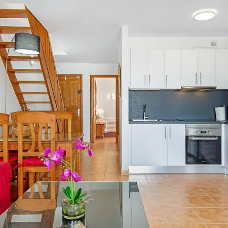 Lovely Duplex With Sea Views Апартаменты Коста-Тегисе